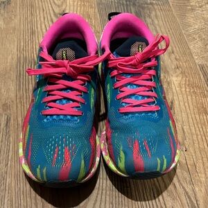 Asics Women's Athletic Shoes - Noosa Tri 13